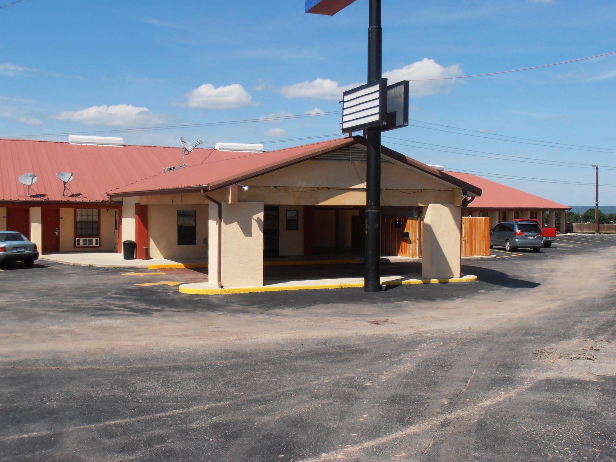 Econolodge Junction Exterior photo